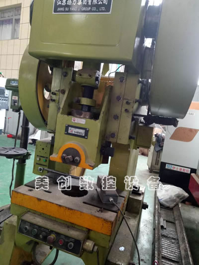 ���۳��۶��֓P(y��ng)��JC23-63�_(k��i)ʽ�ɃA�����C(j��)