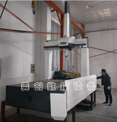 ����������(bi��o)�y���C